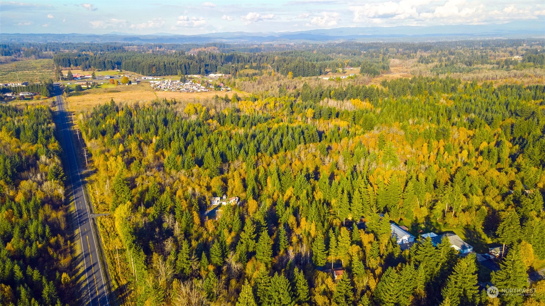 207 Meier Road Winlock, WA 98596 - Photo 13 of 33 a view of a lake view