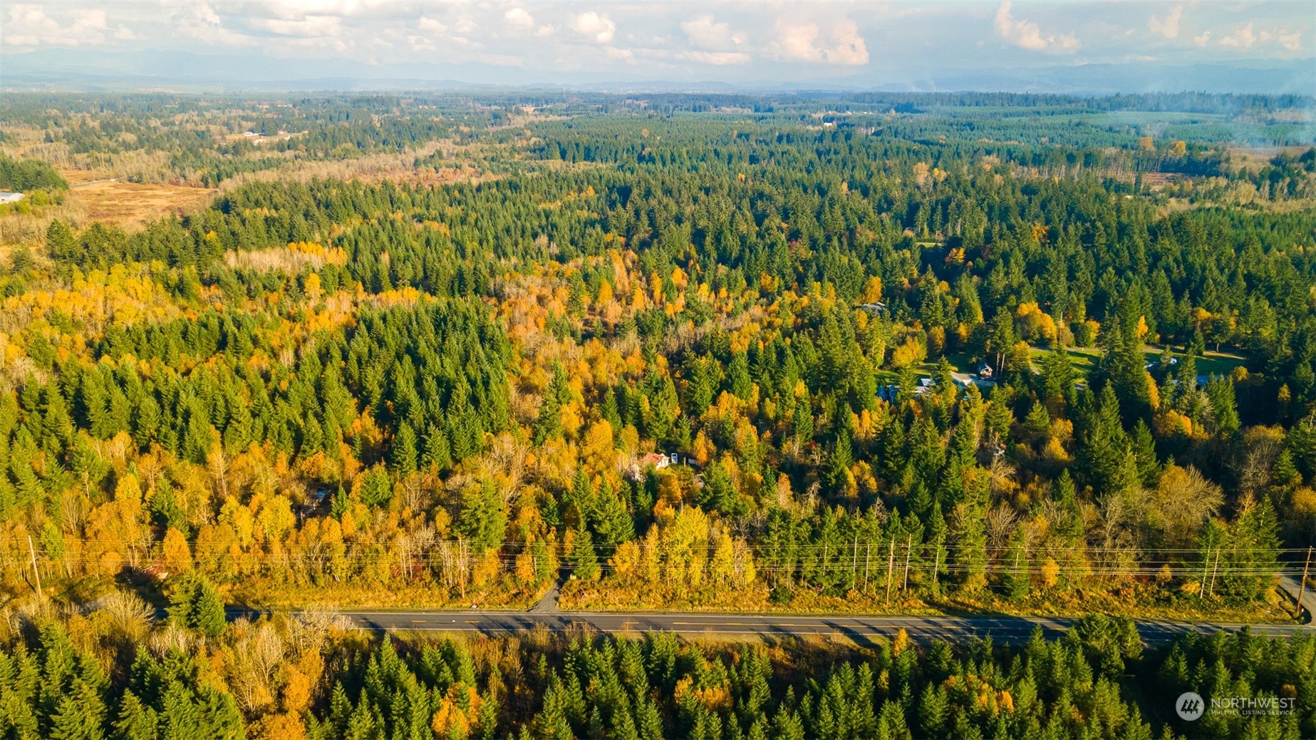 207 Meier Road Winlock, WA 98596 - Photo 5 of 33 a view of an outdoor space with a lake view
