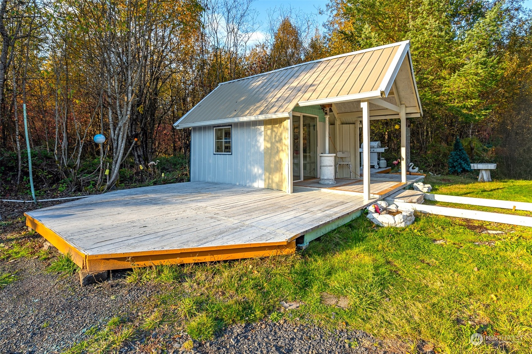 207 Meier Road Winlock, WA 98596 - Photo 10 of 33 a view of a house with pool and chairs