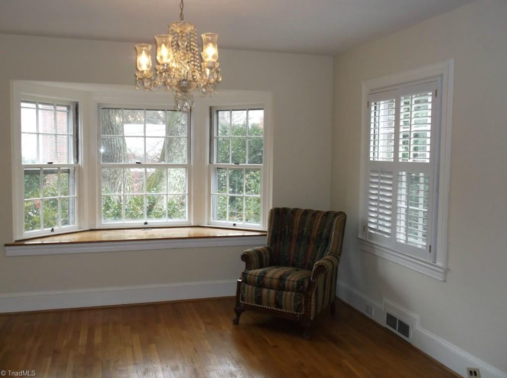 2804 Polo Road Winston-Salem, NC 27106 - Photo 6 of 17 Dining Room with Bay Window