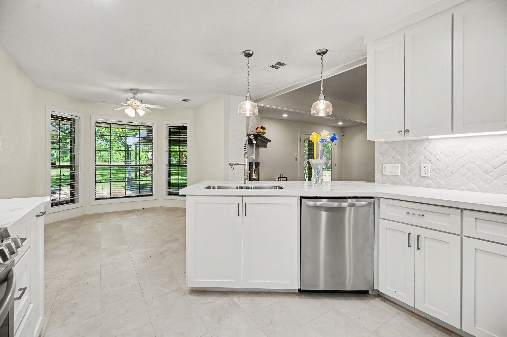 3320 Tower Road Santa Fe, TX 77517 - Photo 2 of 44 Updated Kitchen with Custom Cabinets