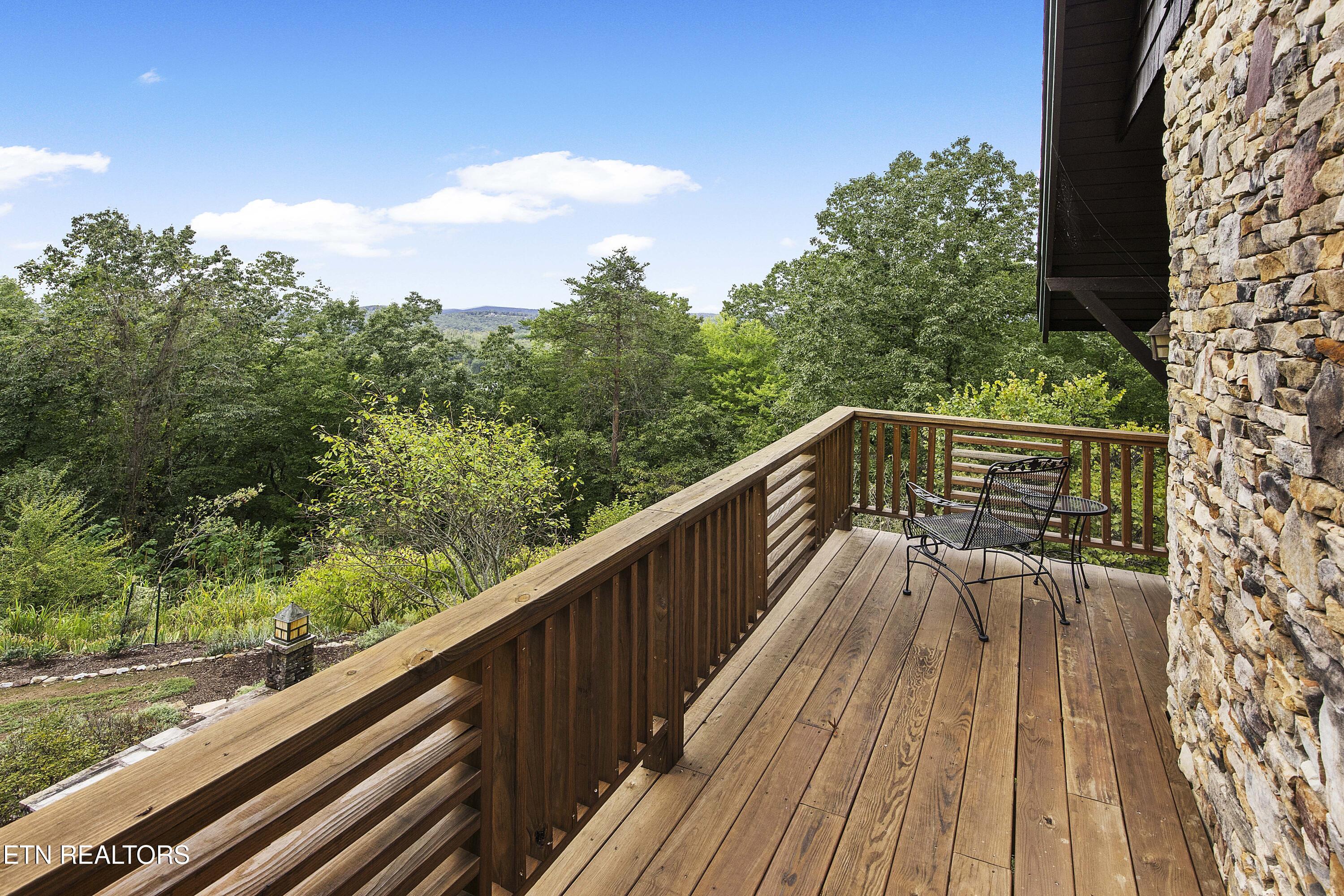 225 Eagle Ridge Road Kingston, TN 37763 - Photo 25 of 47 I1_L40A5587