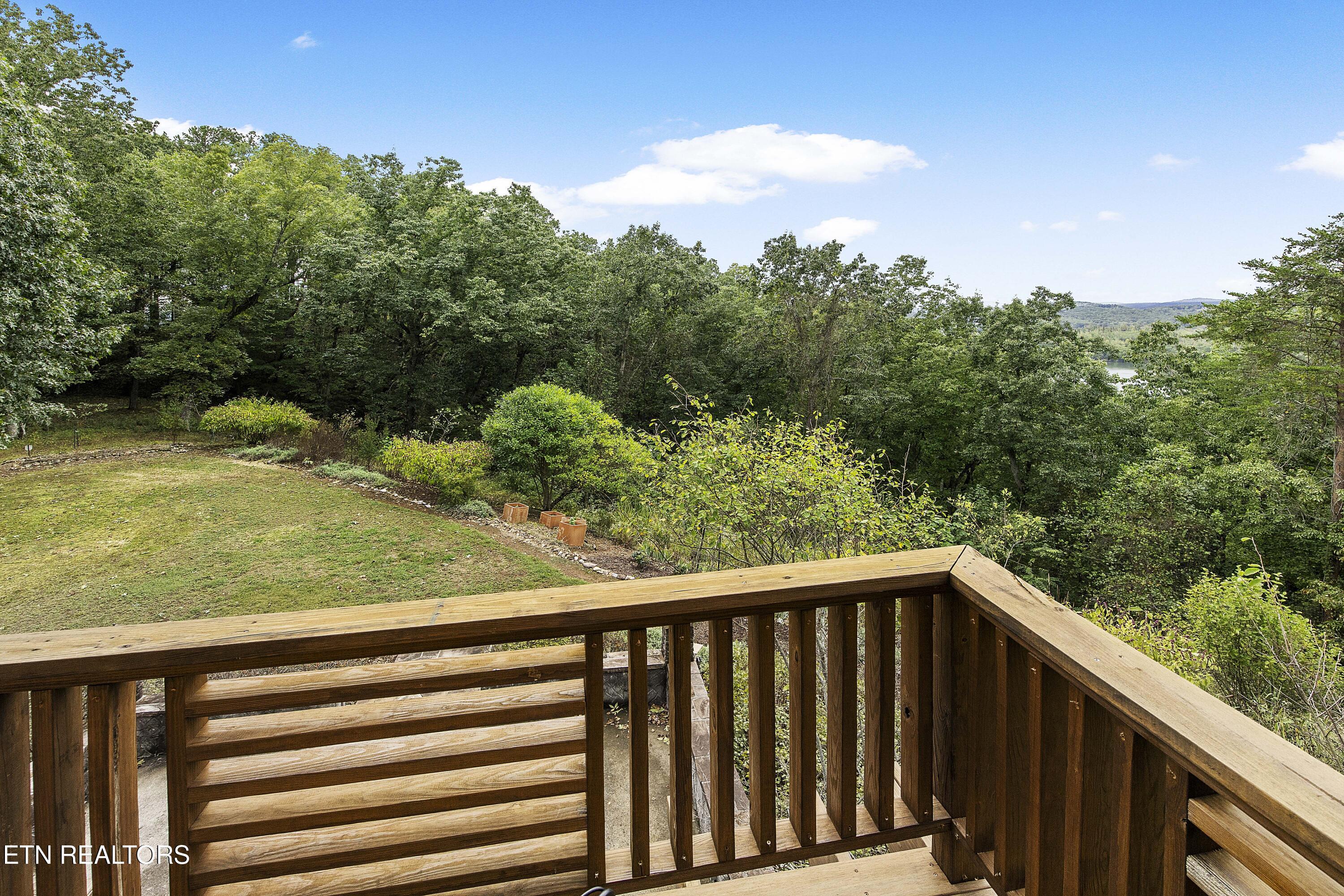 225 Eagle Ridge Road Kingston, TN 37763 - Photo 26 of 47 I2_L40A5590
