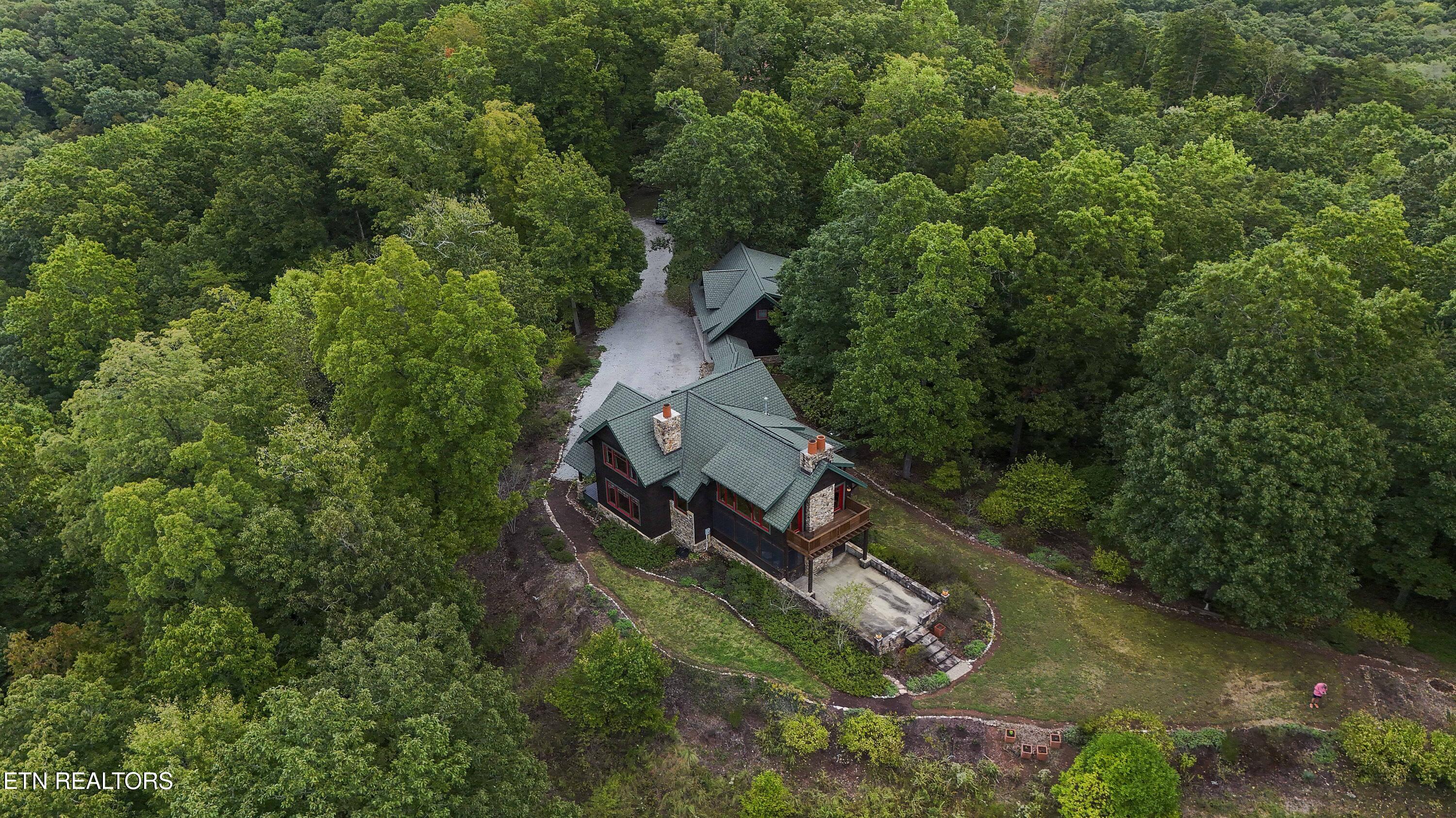 225 Eagle Ridge Road Kingston, TN 37763 - Photo 44 of 47 M8_DJI_20240930152106_0013_D