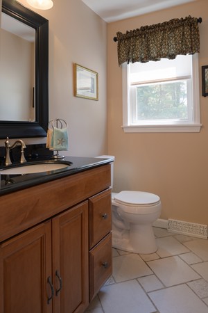 10 Locksley Road Danvers, MA 01923 - Photo 16 of 16 Gallery Image 16
