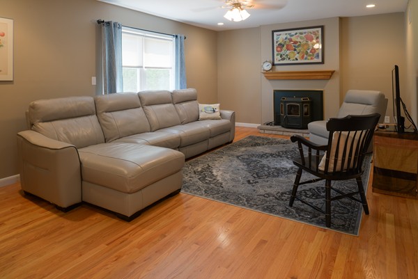 10 Locksley Road Danvers, MA 01923 - Photo 8 of 16 Gallery Image 8