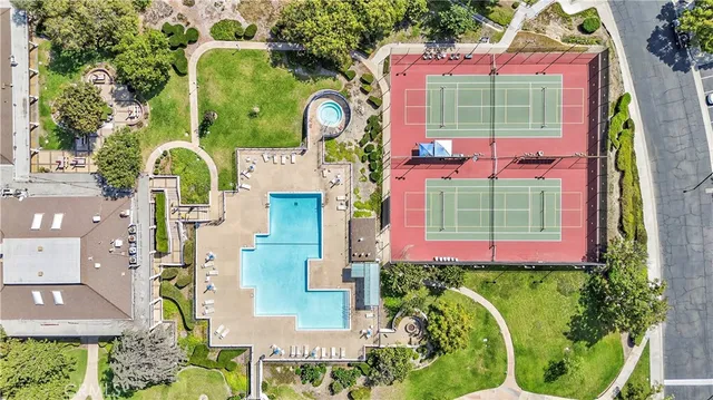 $620,000 | 15920 Alta Vista Drive, Unit 2C, La Mirada, CA 90638