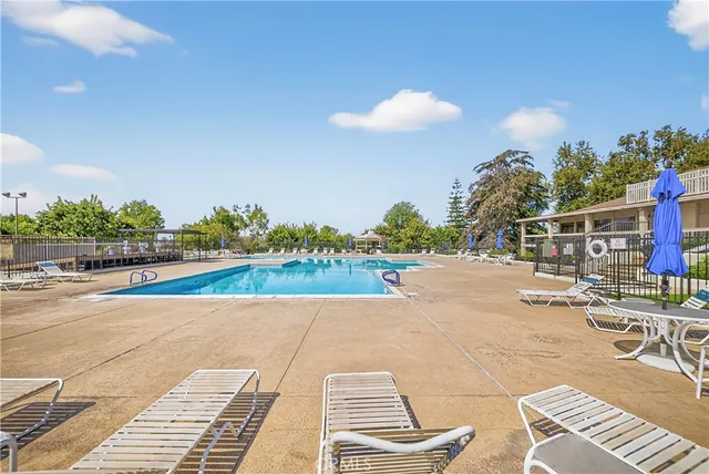$620,000 | 15920 Alta Vista Drive, Unit 2C, La Mirada, CA 90638