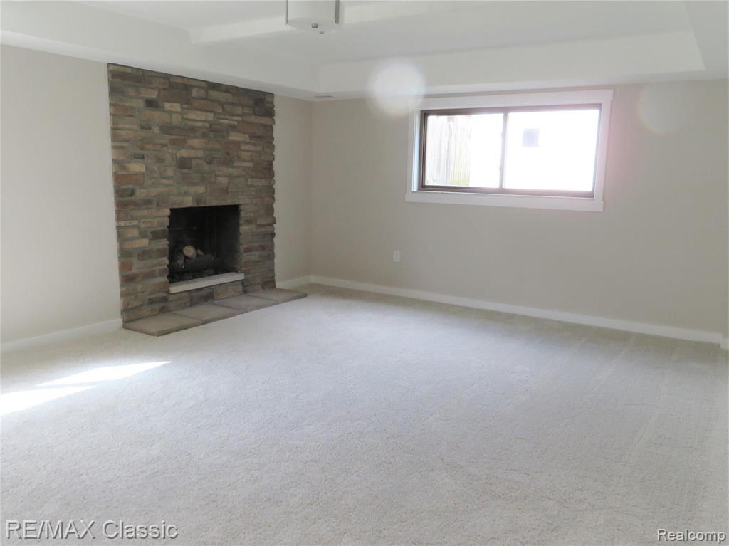 43032 Avon Road Canton, MI 48187 - Photo 12 of 37
