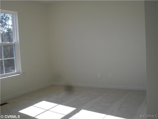 12001 Winterpock Road Chesterfield, VA 23838 - Photo 6 of 6 a view of small space