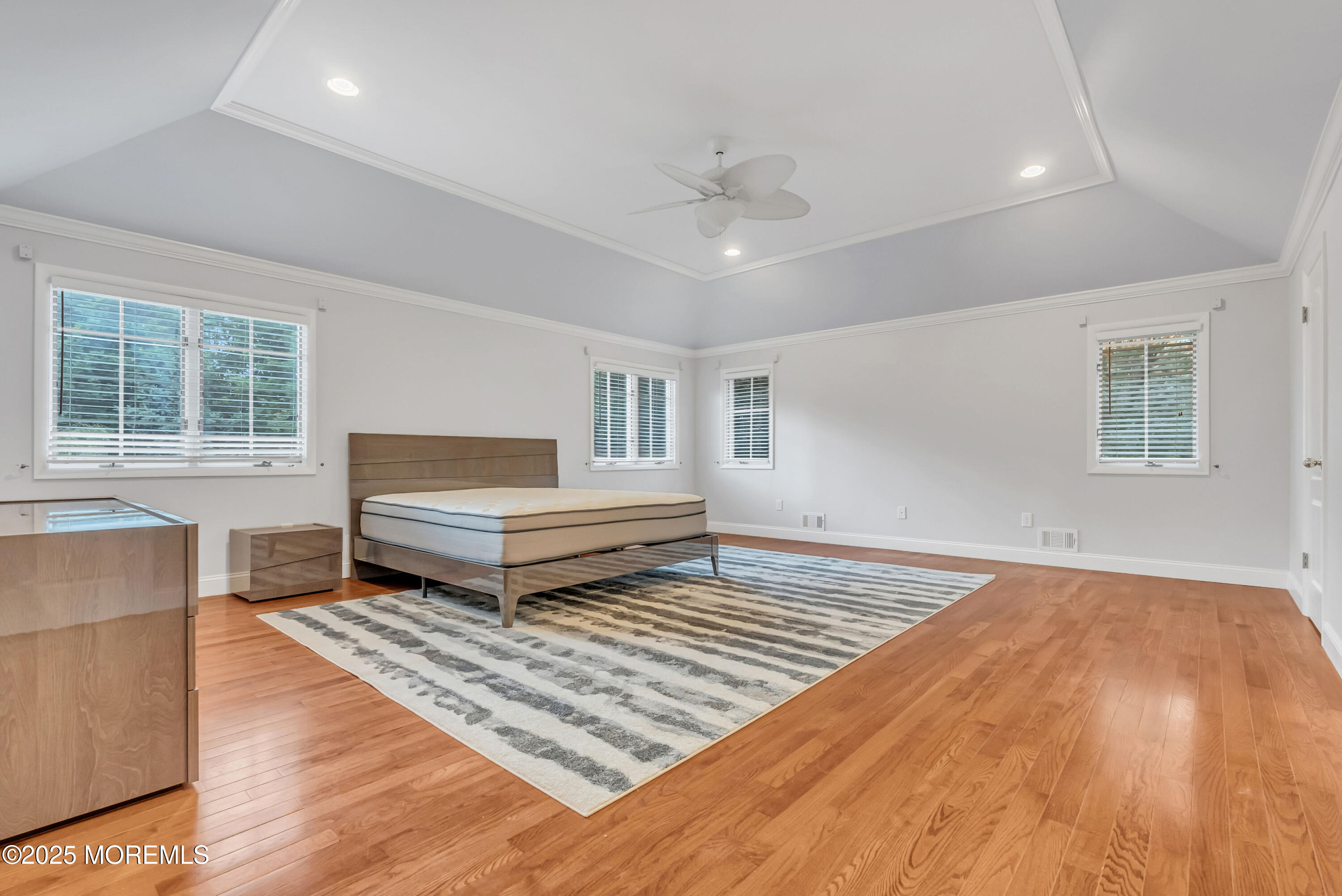 22 Meadow Lane West Long Branch, NJ 07764 - Photo 16 of 38 MJB07269