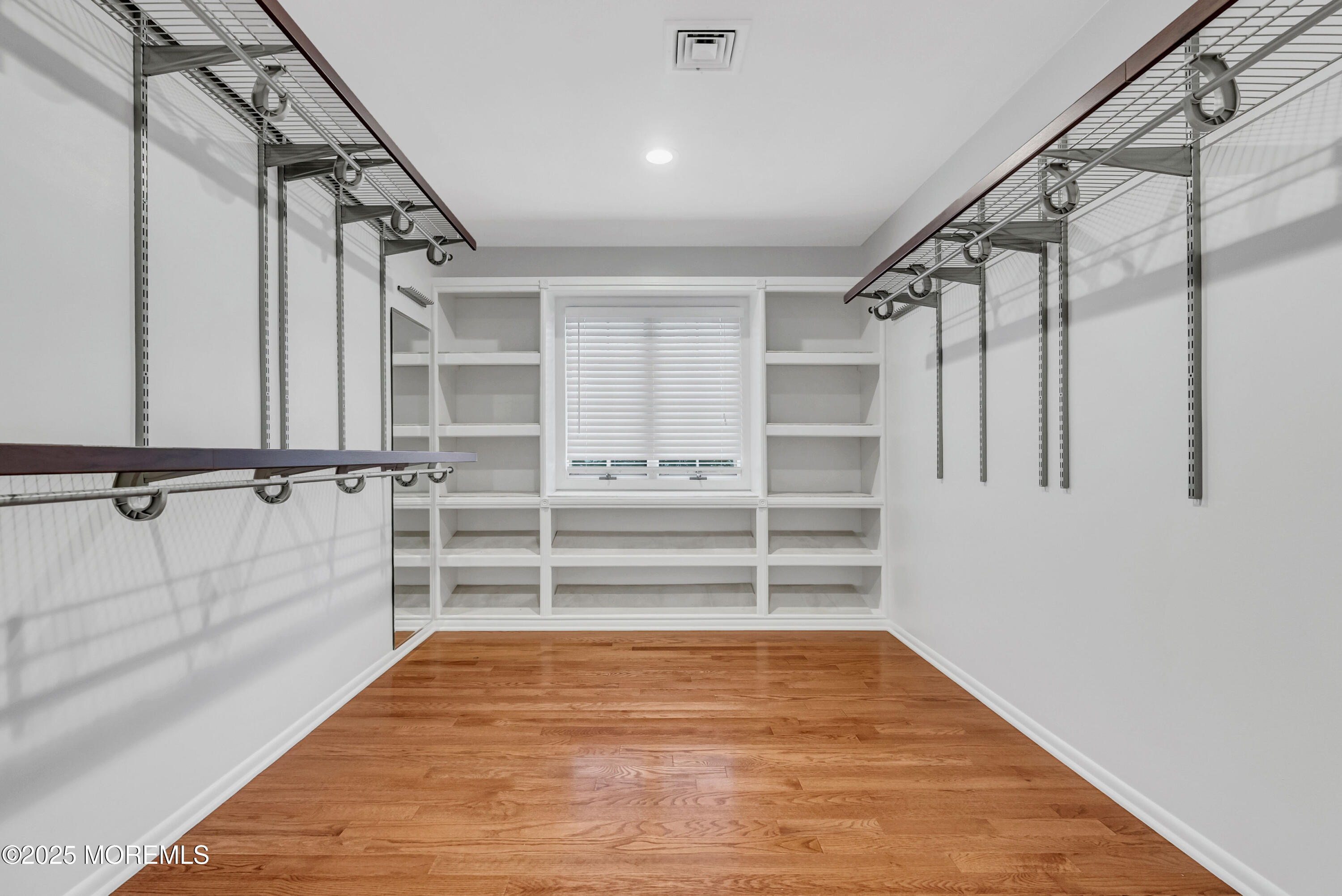 22 Meadow Lane West Long Branch, NJ 07764 - Photo 18 of 38 MJB07259