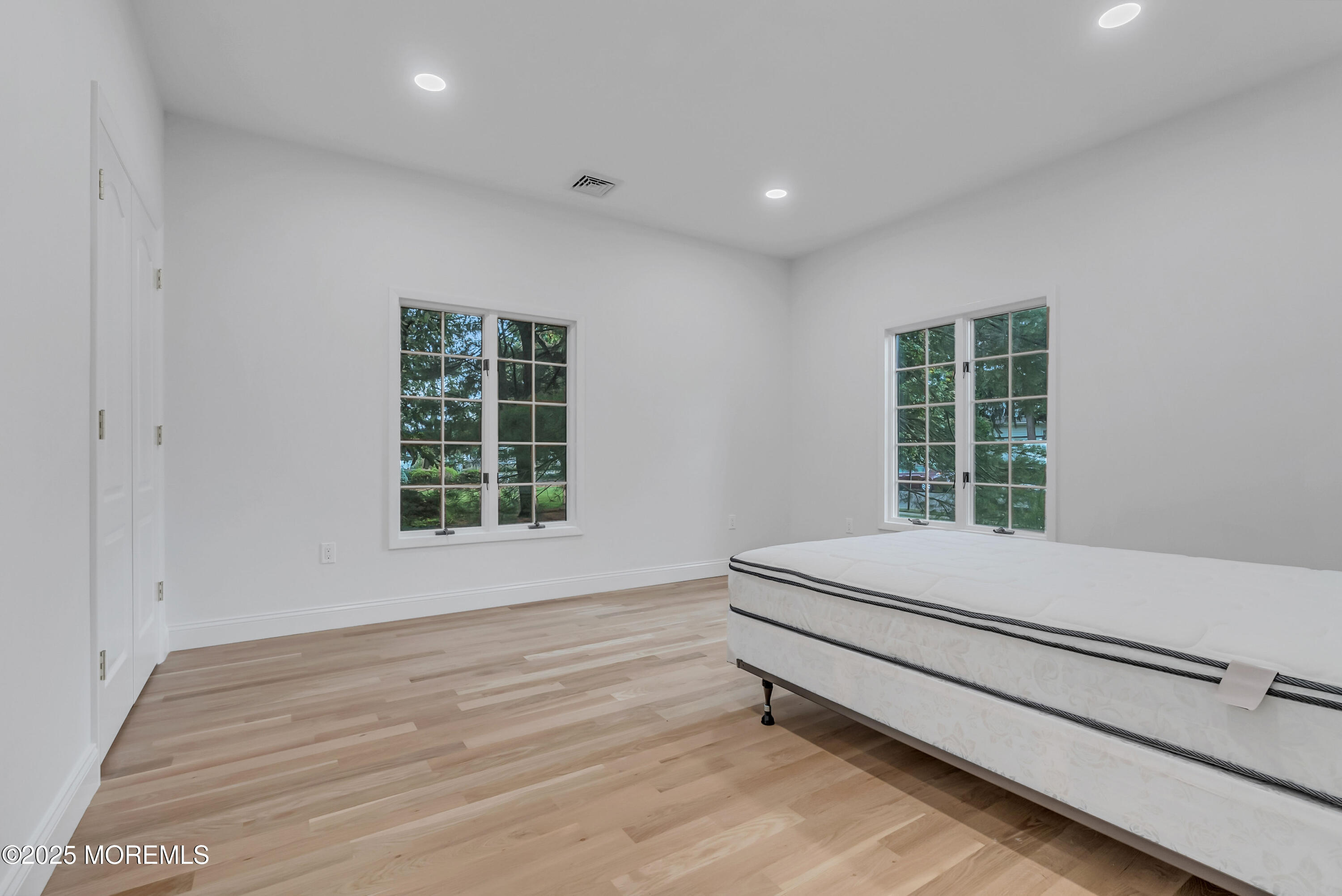 22 Meadow Lane West Long Branch, NJ 07764 - Photo 30 of 38 MJB07299