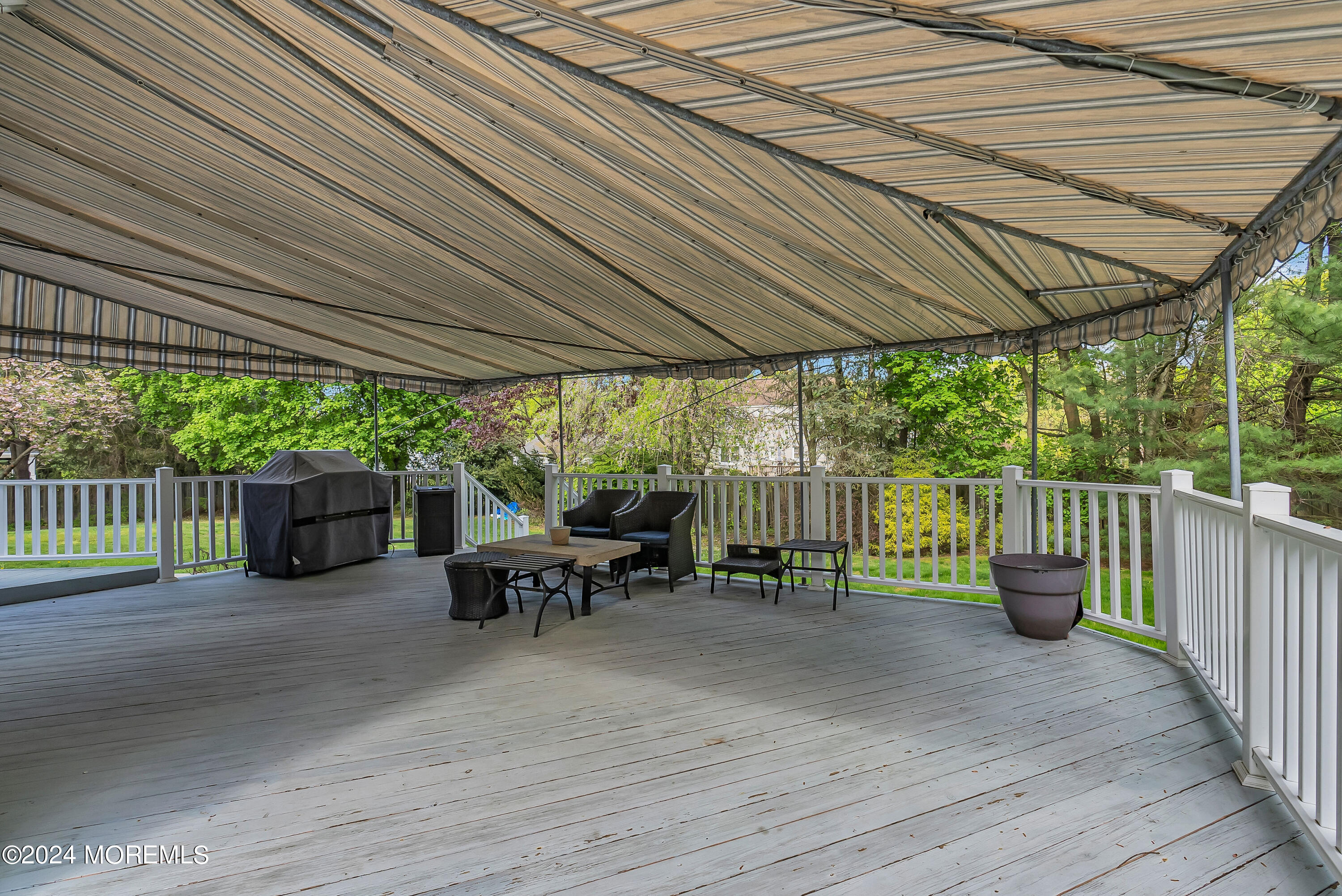 22 Meadow Lane West Long Branch, NJ 07764 - Photo 32 of 38 MJB02420