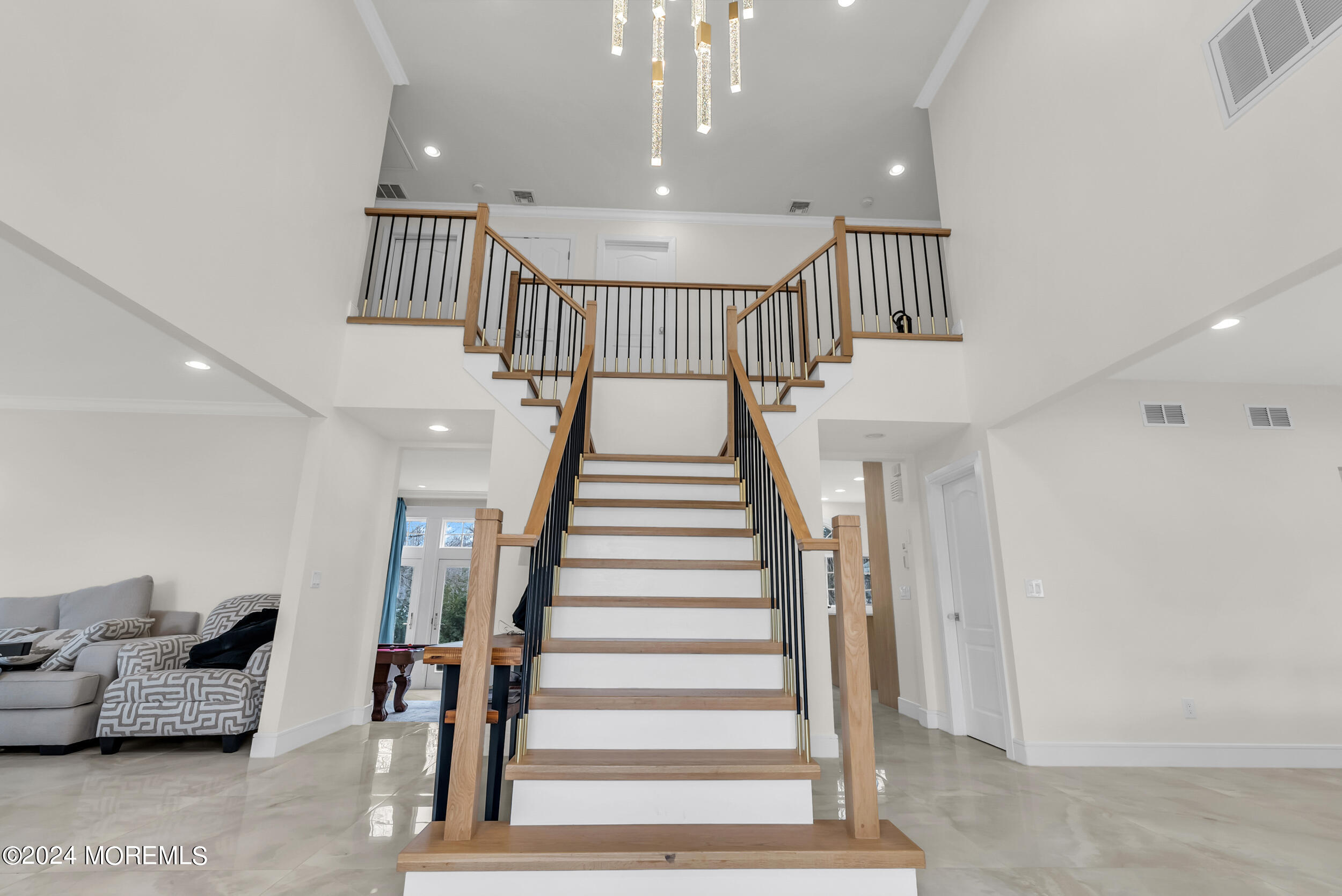 22 Meadow Lane West Long Branch, NJ 07764 - Photo 4 of 38 04