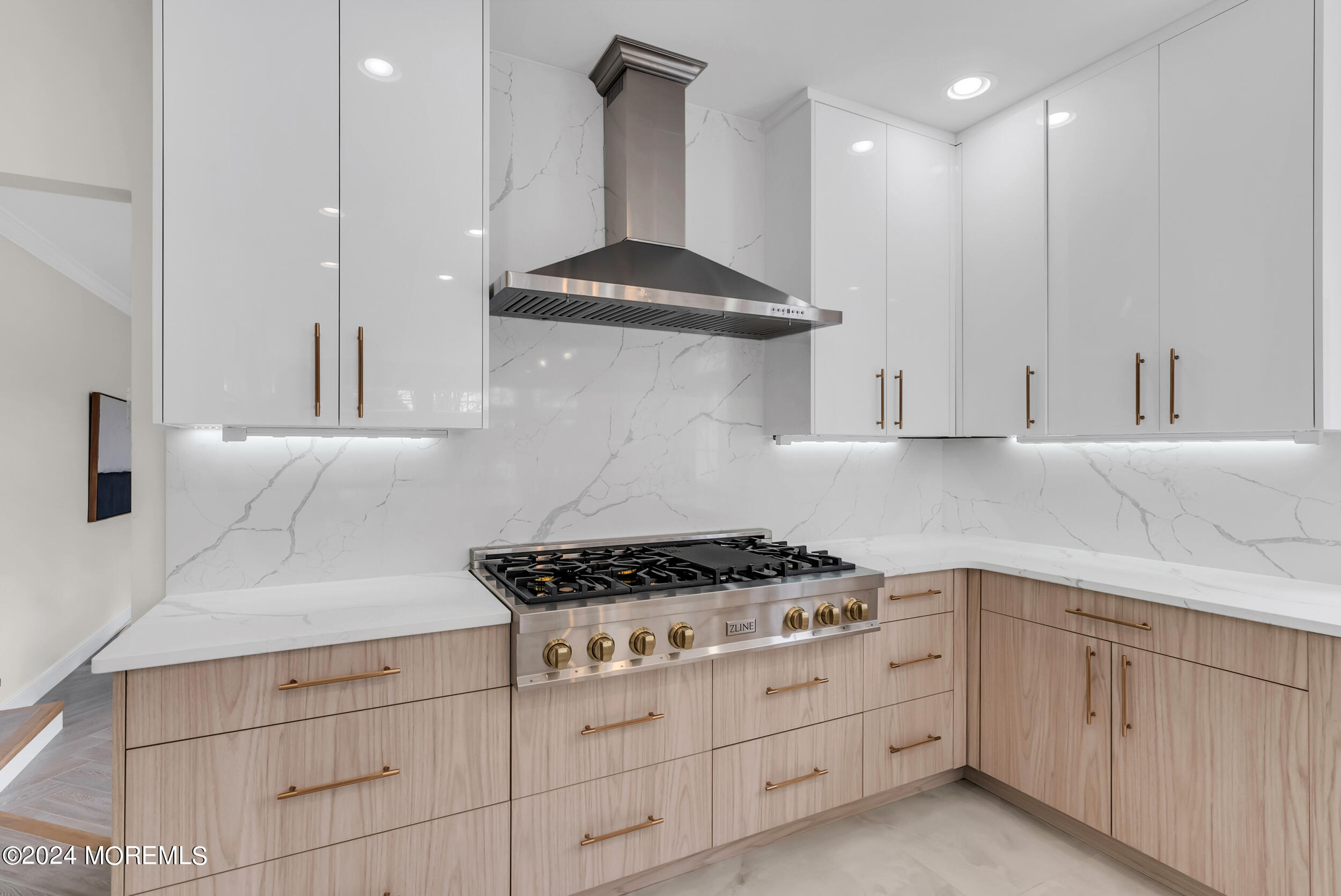 22 Meadow Lane West Long Branch, NJ 07764 - Photo 8 of 38 09