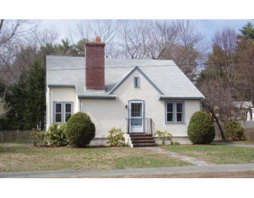 26 Cleveland Road Wellesley, MA 02481 - Photo 1 of 9