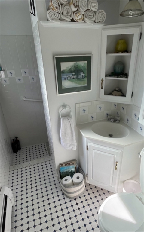 24 Pond Street, Unit 1 Marblehead, MA 01945 - Photo 14 of 16