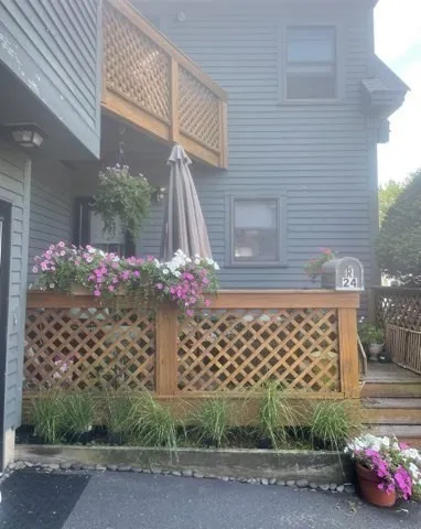 $2,950 | 24 Pond Street, Unit 1, Marblehead, MA 01945