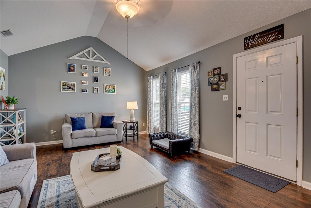 667 Devon Road Grovetown, GA 30813 - Photo 4 of 27