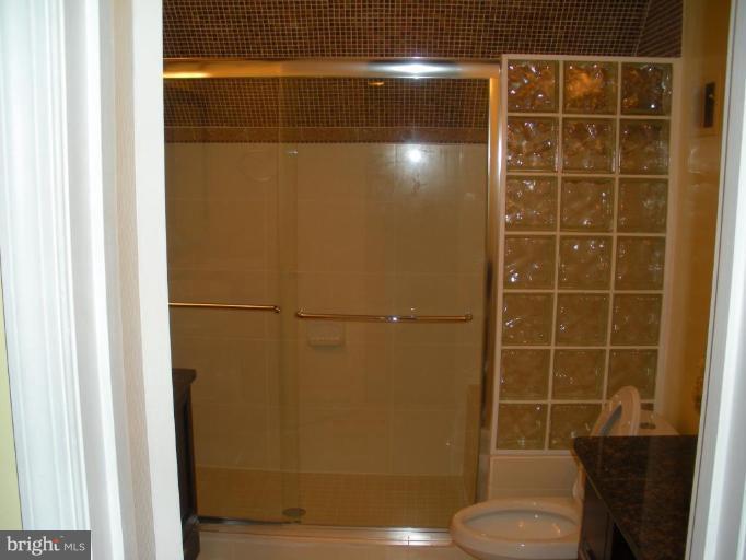 13724 Lockdale Road Silver Spring, MD 20906 - Photo 17 of 30 Master Bath