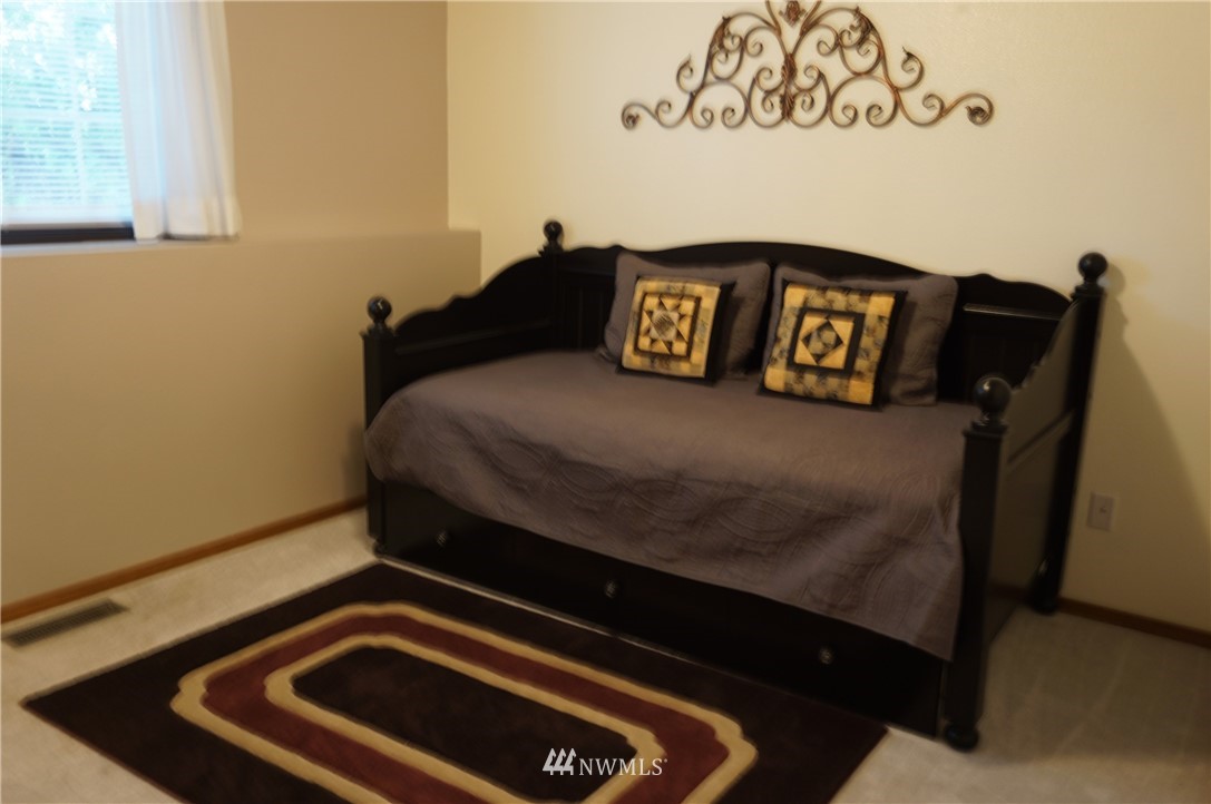 601 North Waugh Road Mount Vernon, WA 98273 - Photo 12 of 21 Gallery Image 12
