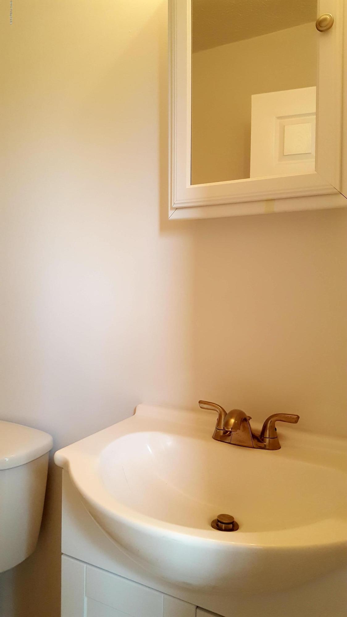 6234 Smithfield Road Smithfield, KY 40068 - Photo 13 of 23 Master bath