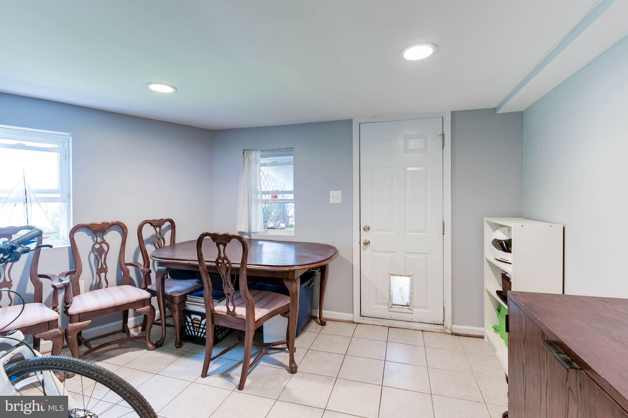 349 Kentucky Avenue Southeast Washington, DC 20003 - Photo 23 of 29 a view of a dining room with furniture