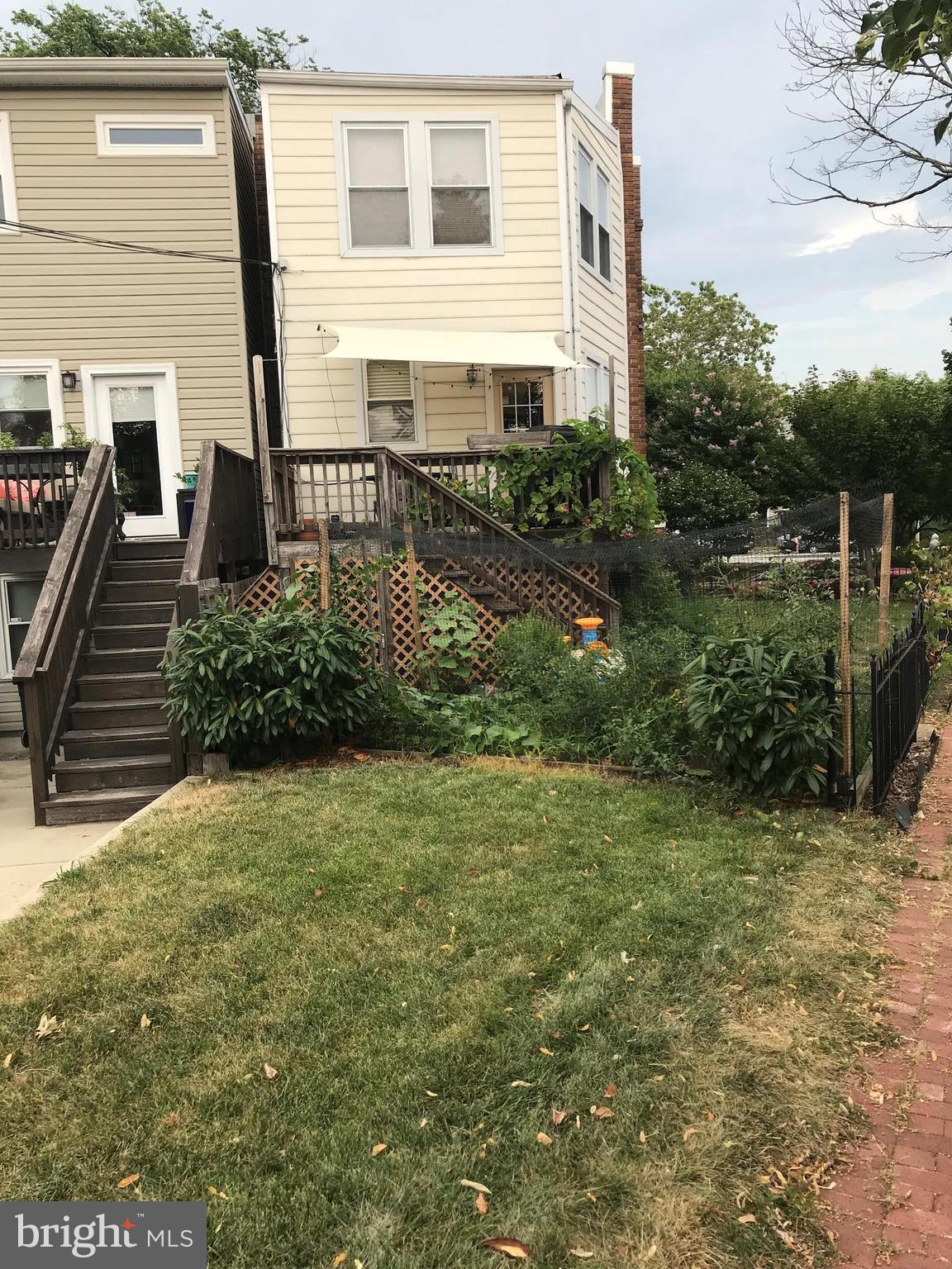 349 Kentucky Avenue Southeast Washington, DC 20003 - Photo 29 of 29 a view of backyard of house