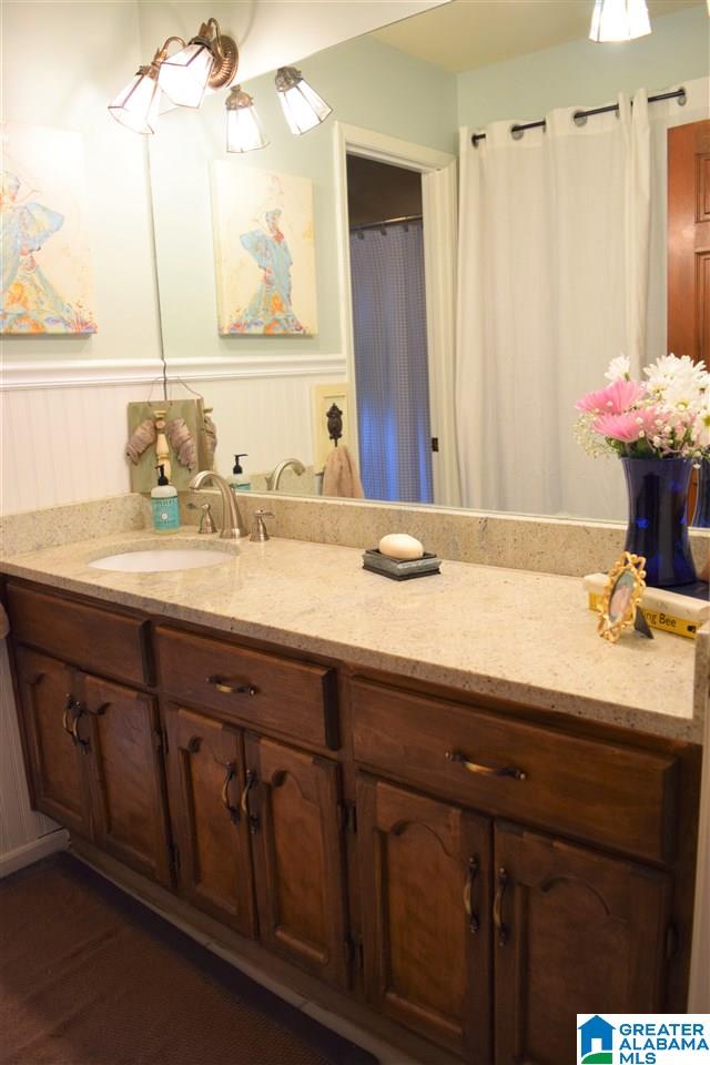 279 Shades Crest Road Birmingham, AL 35226 - Photo 17 of 41