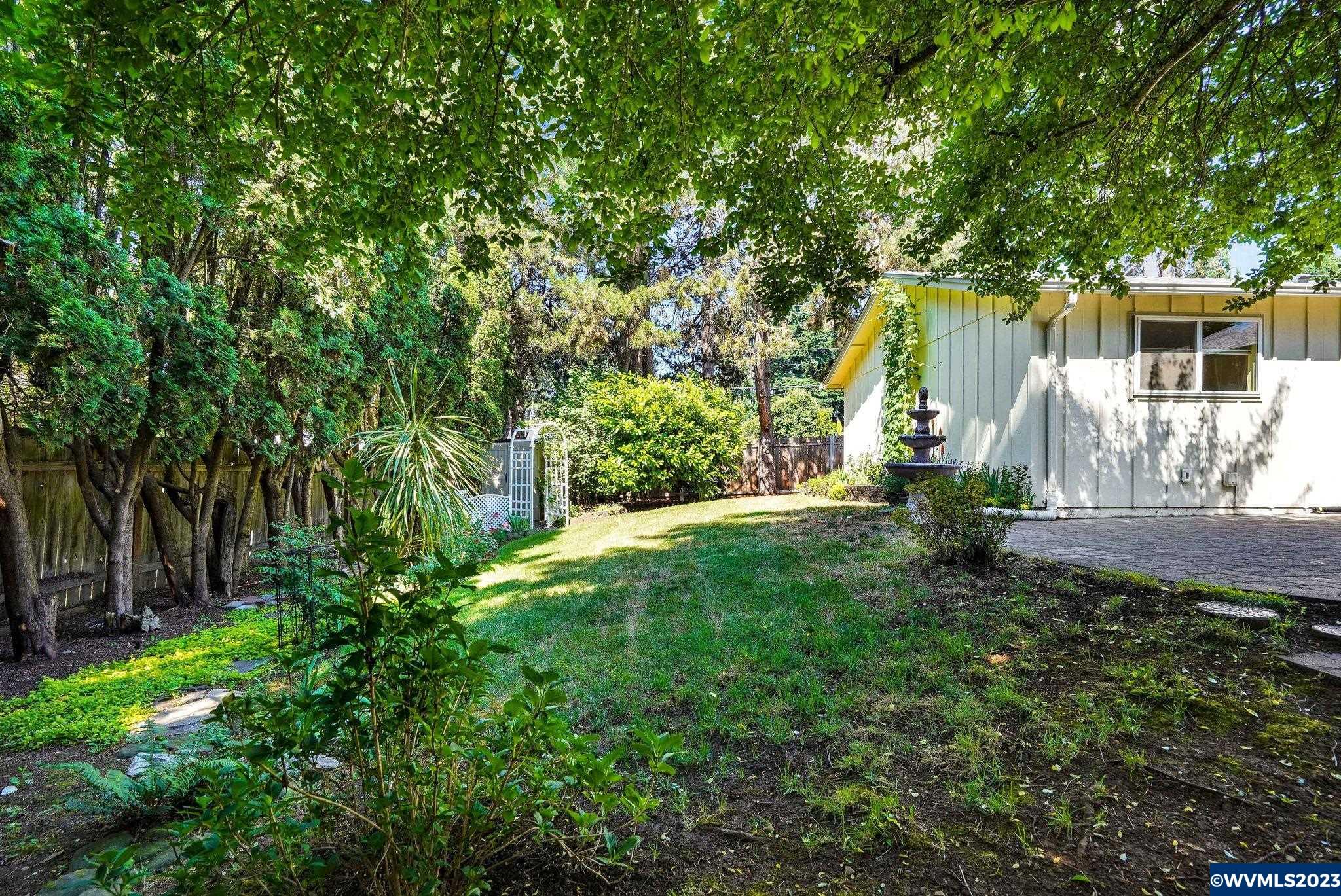 910 Fabry Road Southeast Salem, OR 97306 - Photo 24 of 33