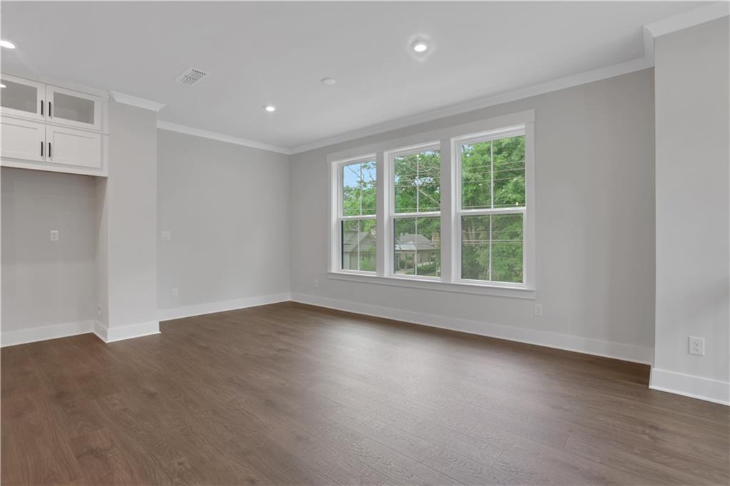110 Bridgecrest Road Roswell, GA 30075 - Photo 16 of 64