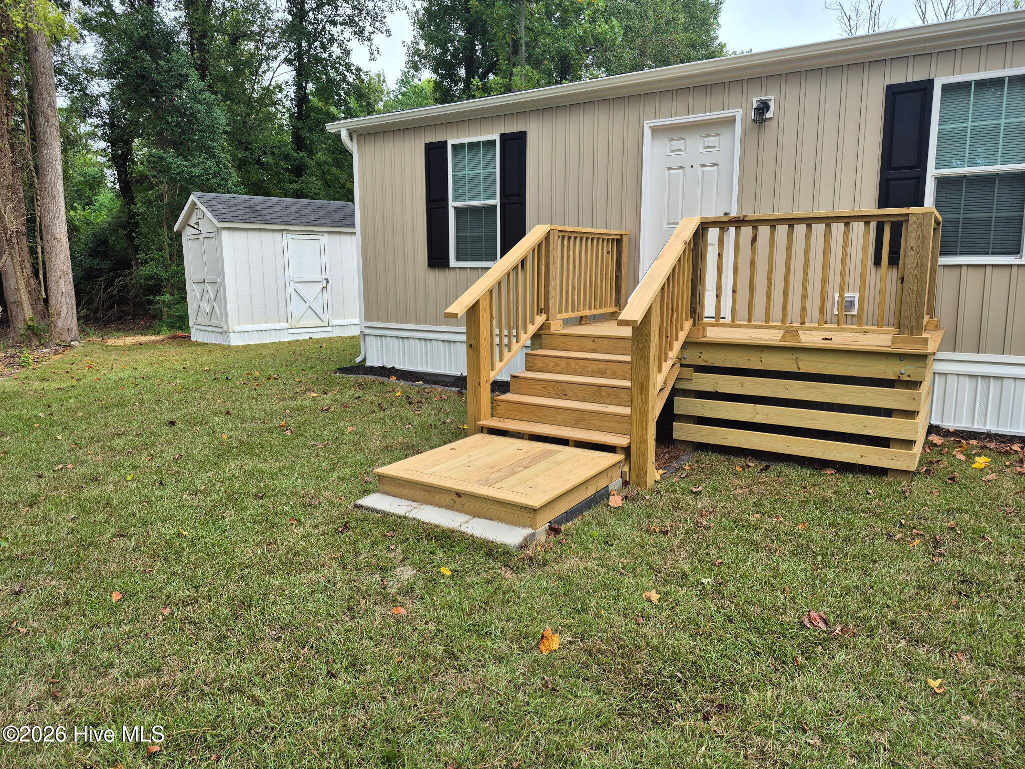 1136 French Road Wilmington, NC 28403 - Photo 2 of 12 1000012884