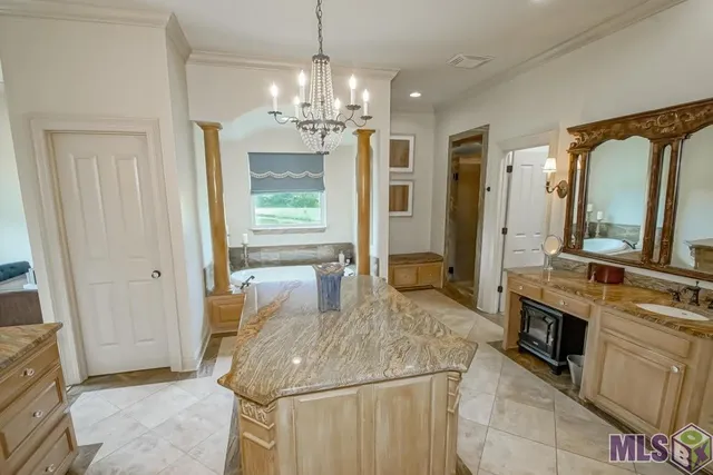 $1,100,000 | 11804 Villa Creek Avenue, Baton Rouge, LA 70810