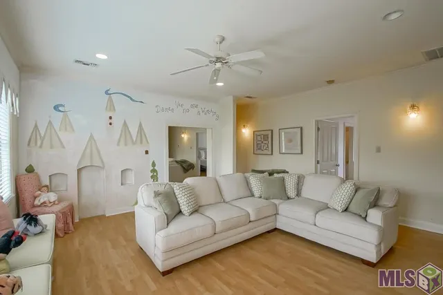 $1,100,000 | 11804 Villa Creek Avenue, Baton Rouge, LA 70810