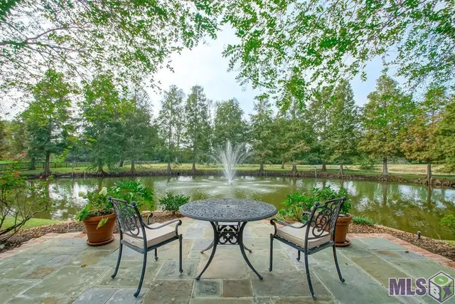 $1,100,000 | 11804 Villa Creek Avenue, Baton Rouge, LA 70810