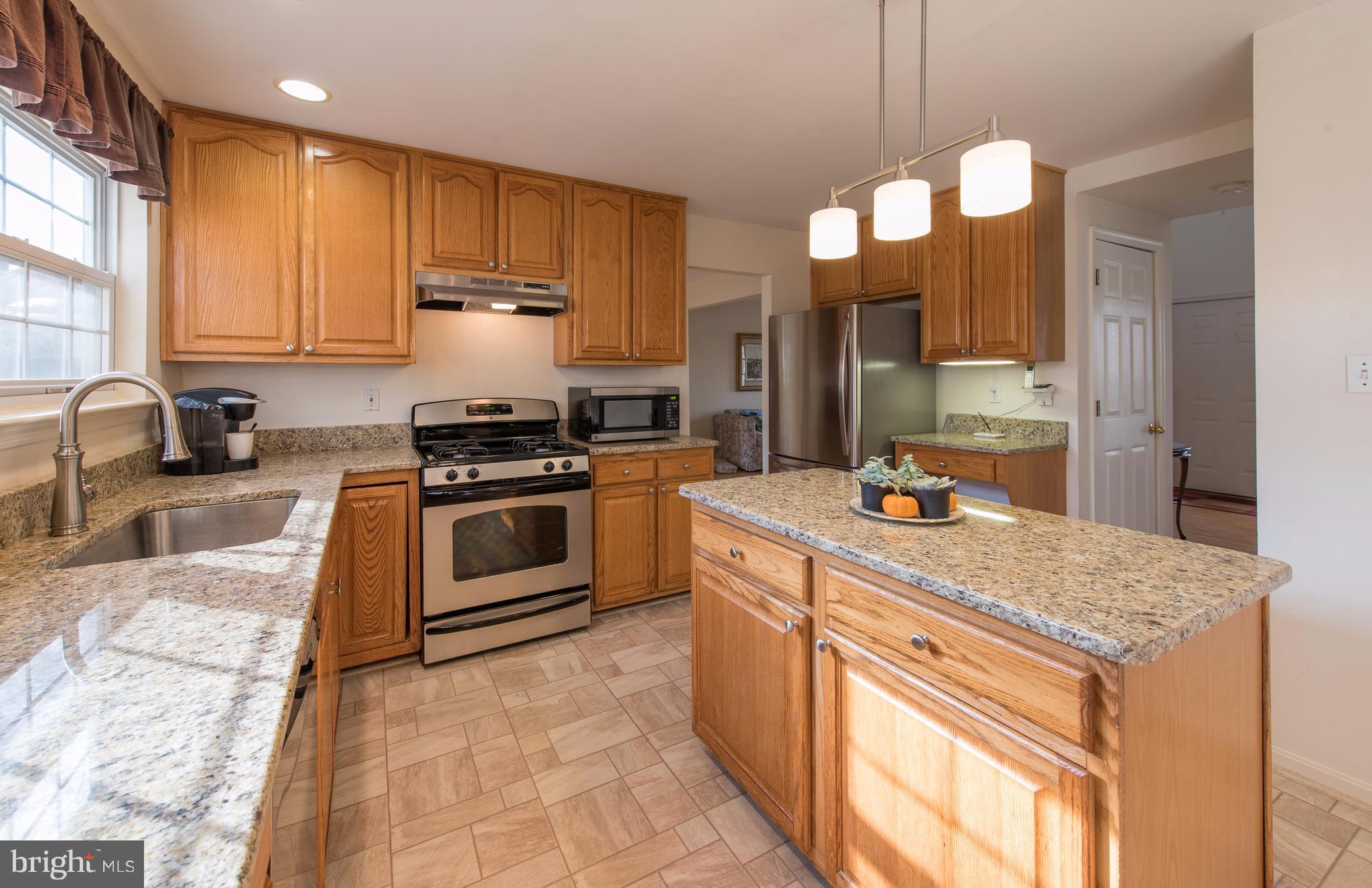 2945 Pinewick Road Ellicott City, MD 21042 - Photo 8 of 30 Kitchen
