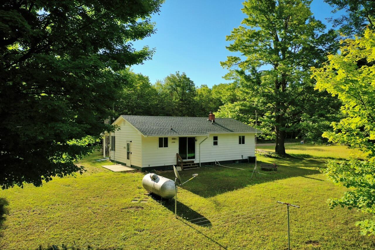 10104 Maple Valley Road Gladwin, MI 48624 - Photo 36 of 39 Gallery Image 36