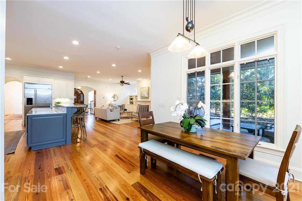 135 Altondale Avenue Charlotte, NC 28207 - Photo 23 of 46 Gallery Image 23