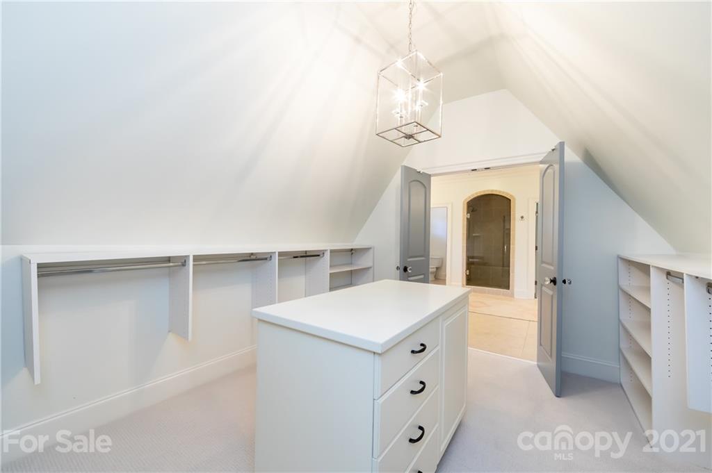 135 Altondale Avenue Charlotte, NC 28207 - Photo 34 of 46 Gallery Image 34