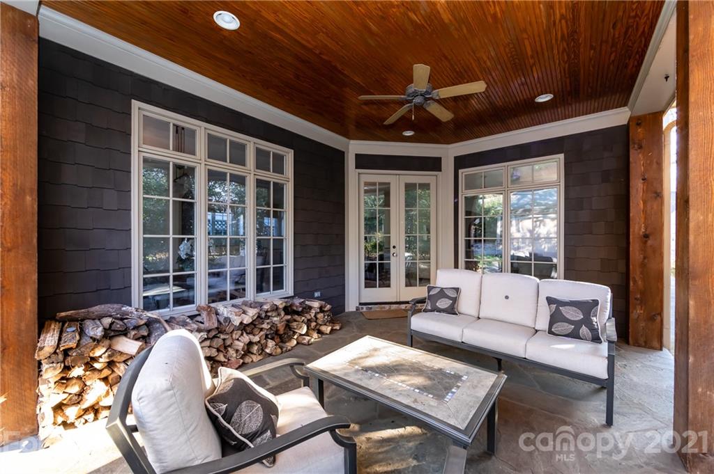 135 Altondale Avenue Charlotte, NC 28207 - Photo 45 of 46 Gallery Image 45