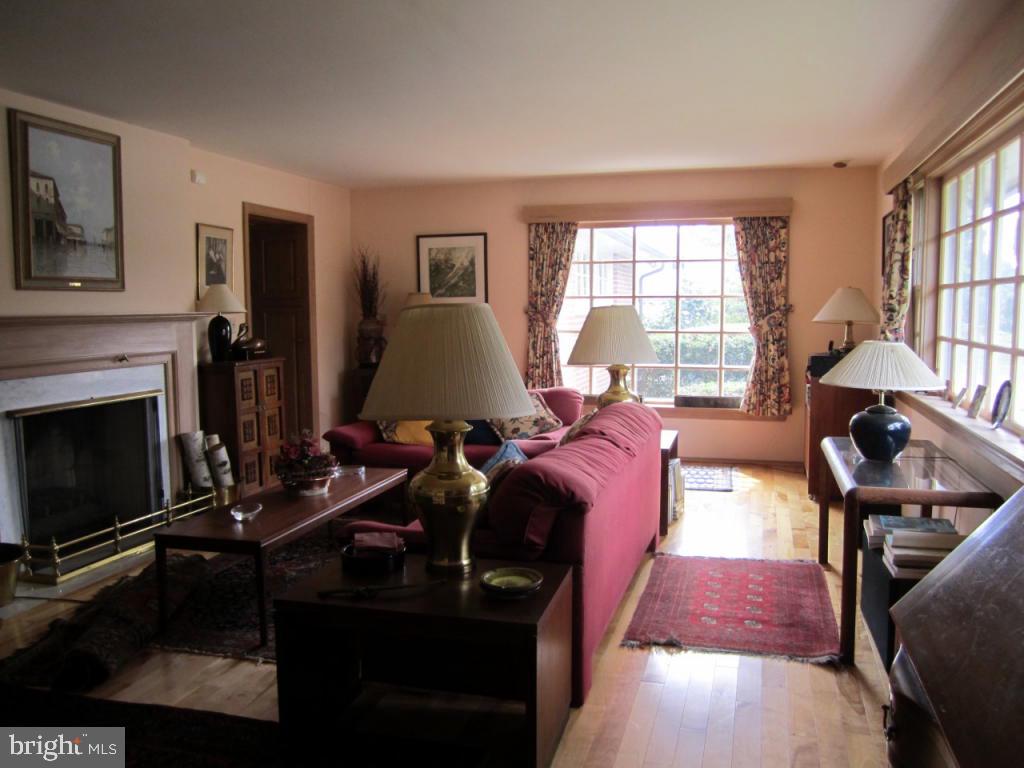 1660 Fieldcrest Road Lebanon, PA 17042 - Photo 9 of 22 Gallery Image 9
