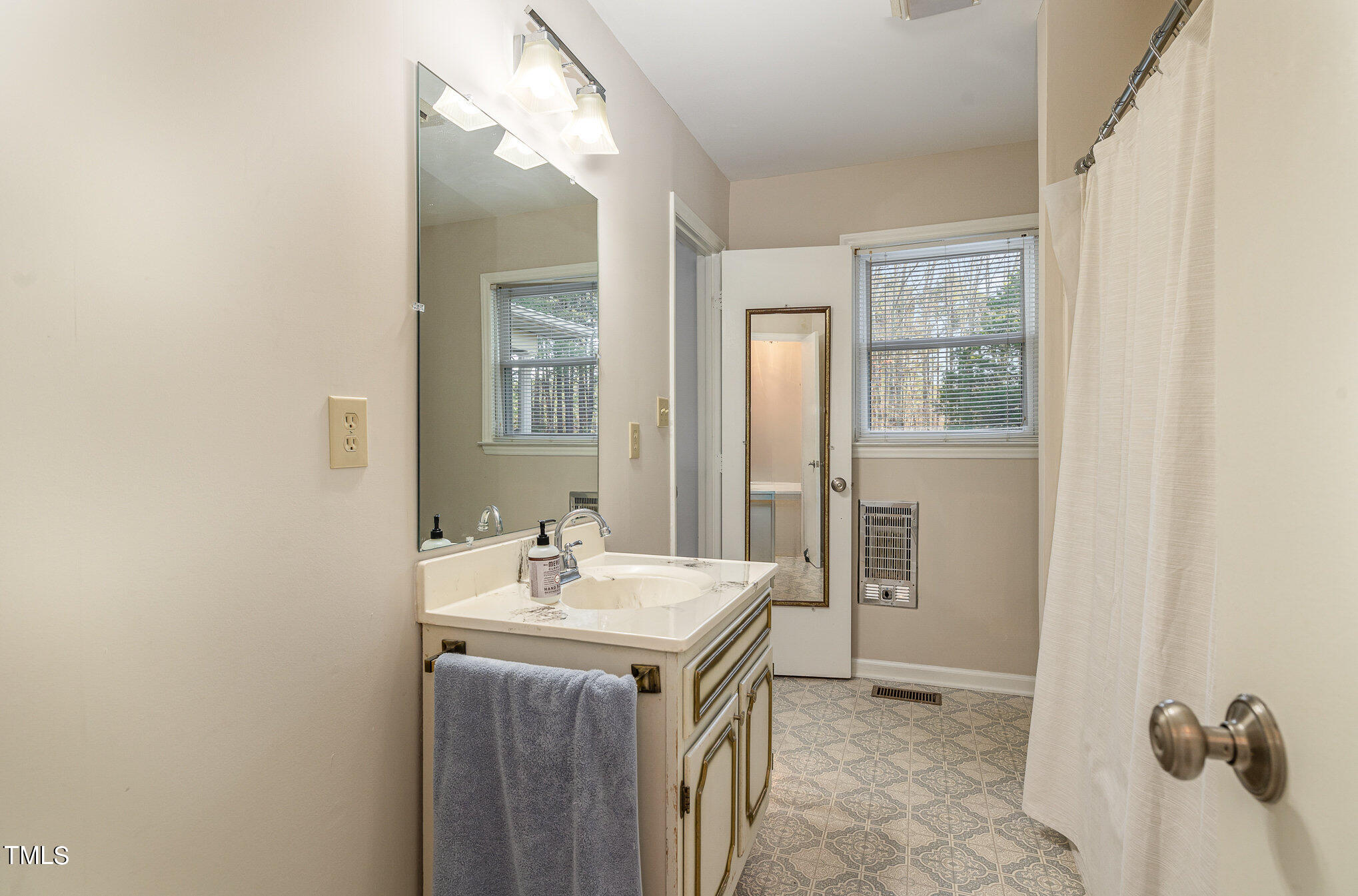 7224 Cleveland School Road Garner, NC 27529 - Photo 17 of 22 019_img_5803-edit