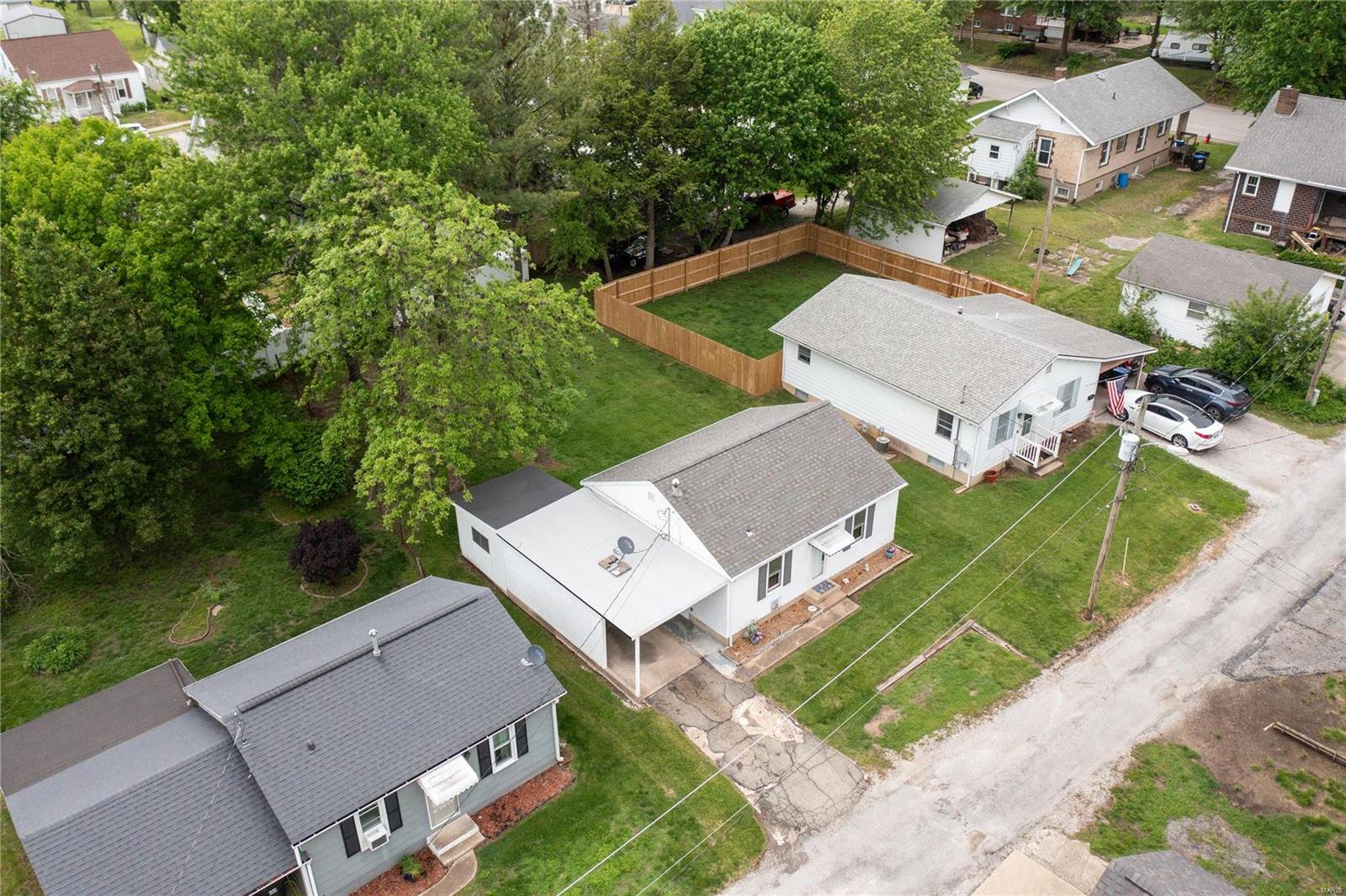 413 Watertower Lane Waterloo, IL 62298 - Photo 19 of 22 Gallery Image 19