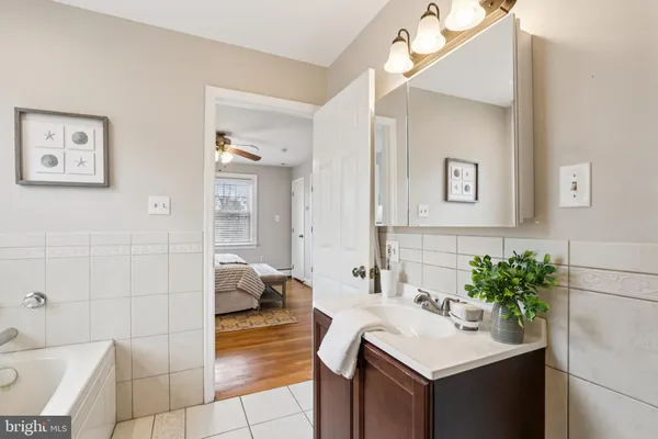 $537,000 | 205 North Aberdeen Avenue, Wayne, PA 19087