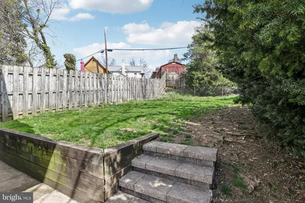 $537,000 | 205 North Aberdeen Avenue, Wayne, PA 19087