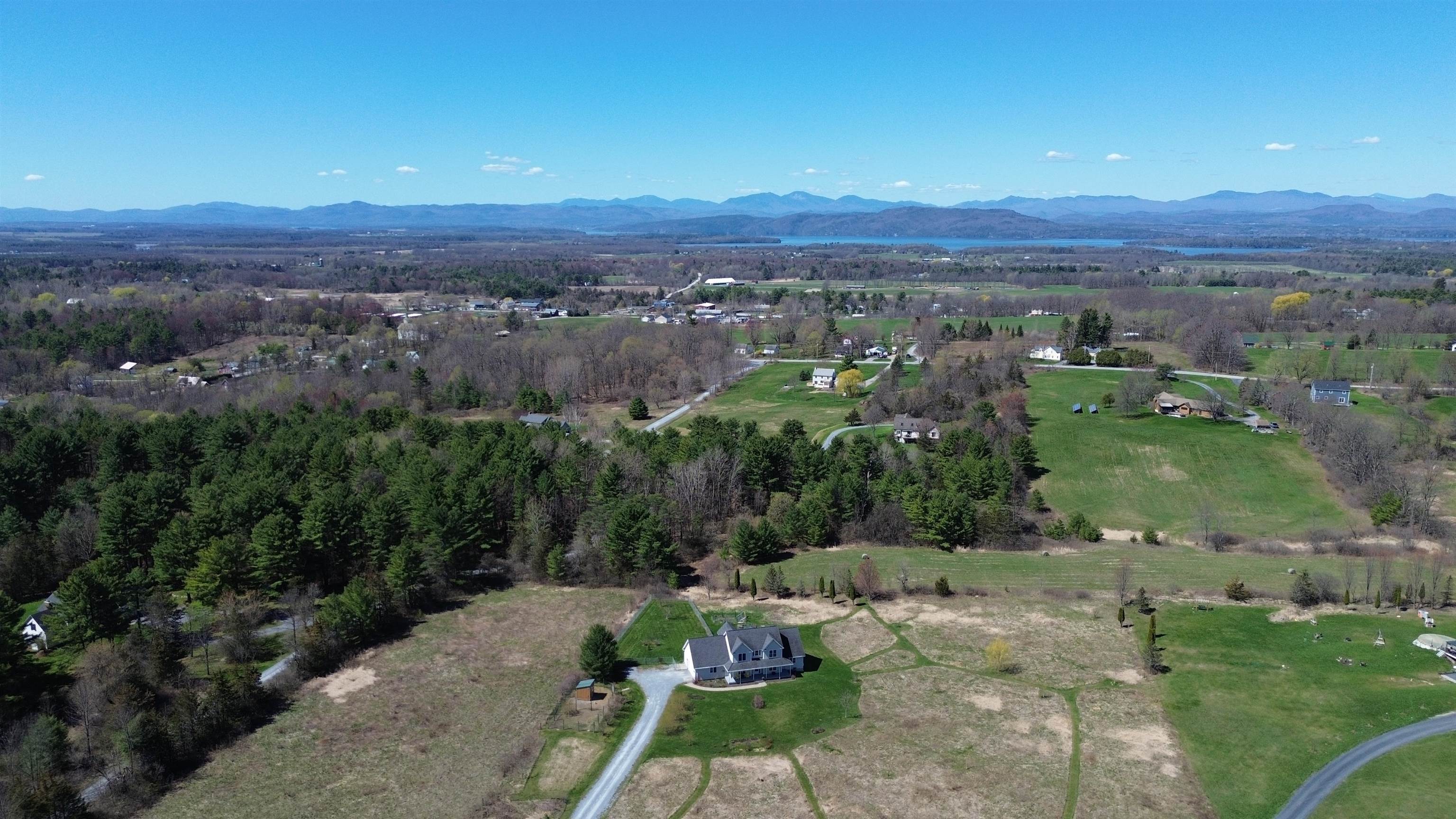 55 Braeside Place Ferrisburgh, VT 05473 - Photo 29 of 31