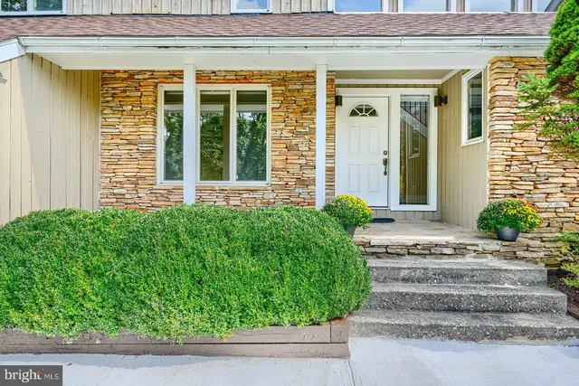 $849,900 | 2318 Shaded Brook Drive, Owings Mills, MD 21117