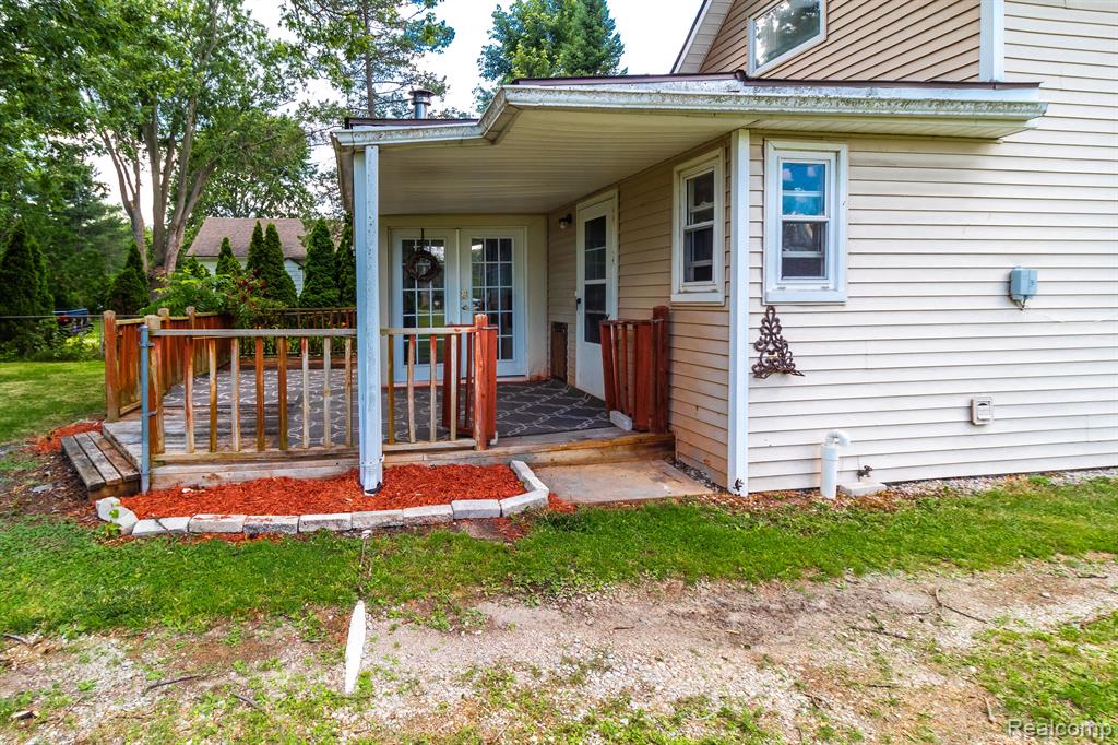 16538 27 Mile Road Ray, MI 48096 - Photo 5 of 28