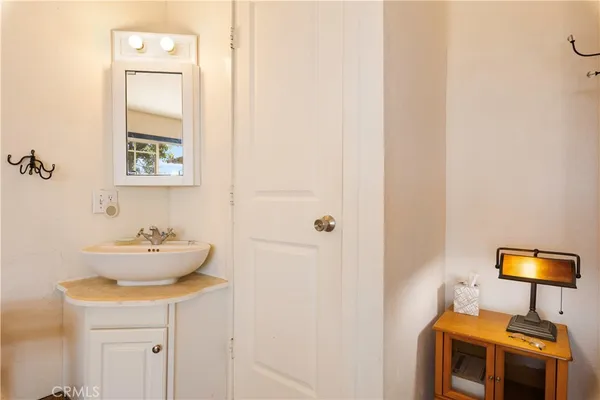 $235,000 | 3723 Lakeview Drive, Nice, CA 95464